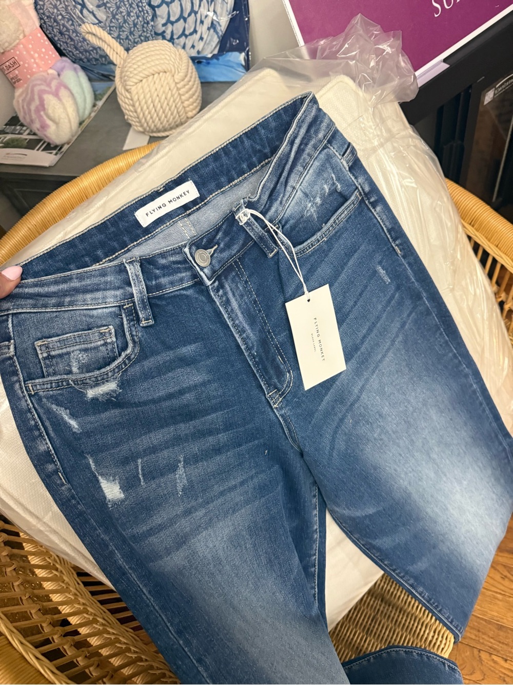 HIGH RISE WIDE LEG JEANS - Picture 4 of 6